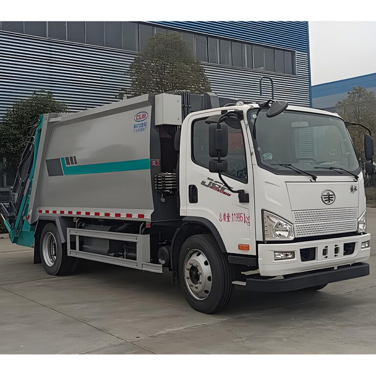 后装载式垃圾压缩车